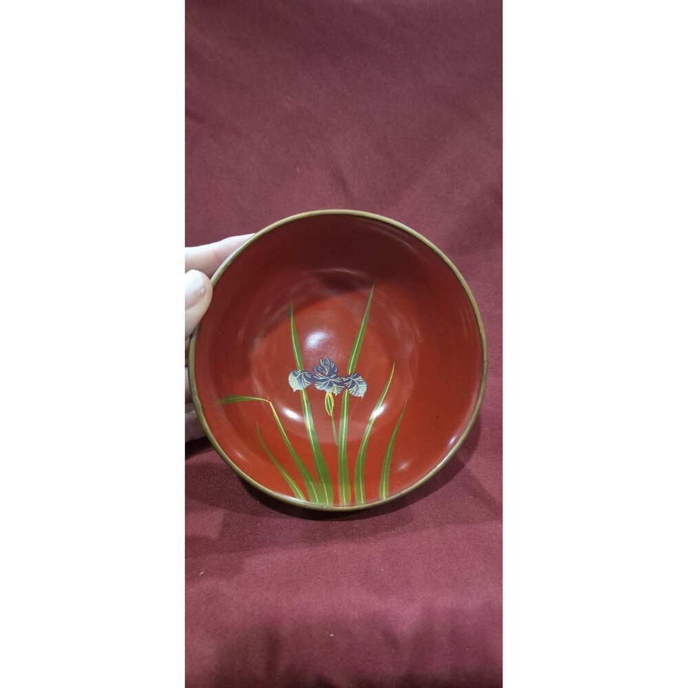 KARAVAN Occupied Japan Red Japanese  5" Lacquer Wave Bowl Iris (1945-1952)
